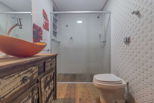 Imagem Apartamento com 3 Quartos à Venda, 93 m² em Higienópolis - Porto Alegre Imagem Apartamento com 3 Quartos à Venda, 93 m² em Higienópolis - Porto Alegre