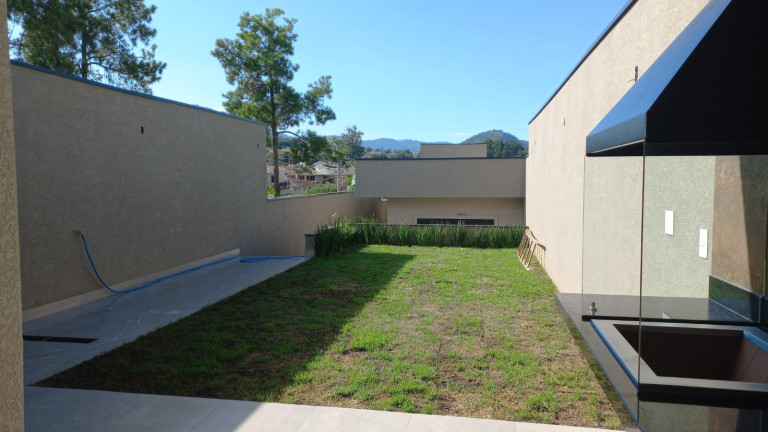 Imagem Casa com 3 Quartos à Venda, 182 m² em Jardim Do Lago - Atibaia Imagem Casa com 3 Quartos à Venda, 182 m² em Jardim Do Lago - Atibaia