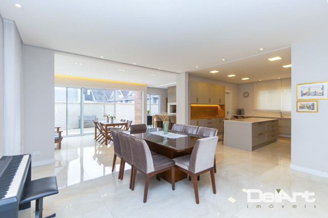 Imagem Casa com 3 Quartos à Venda, 398 m² em Uberaba - Curitiba Imagem Casa com 3 Quartos à Venda, 398 m² em Uberaba - Curitiba