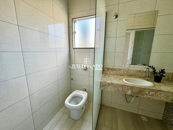 Imagem Casa com 3 Quartos à Venda, 185 m² em Centro - Extrema Imagem Casa com 3 Quartos à Venda, 185 m² em Centro - Extrema