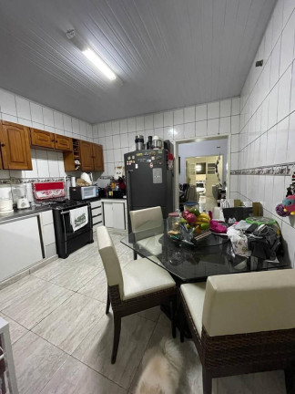 Imagem Casa com 3 Quartos à Venda, 137 m² em Centro - Aracaju Imagem Casa com 3 Quartos à Venda, 137 m² em Centro - Aracaju