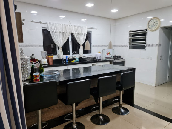 Imagem Casa com 3 Quartos à Venda, 270 m² em Cotia Imagem Casa com 3 Quartos à Venda, 270 m² em Cotia
