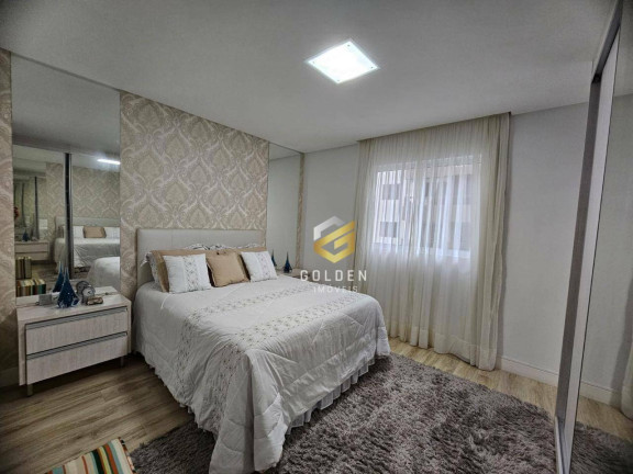 Imagem Apartamento com 3 Quartos à Venda, 121 m² em Centro - Balneário Camboriú Imagem Apartamento com 3 Quartos à Venda, 121 m² em Centro - Balneário Camboriú