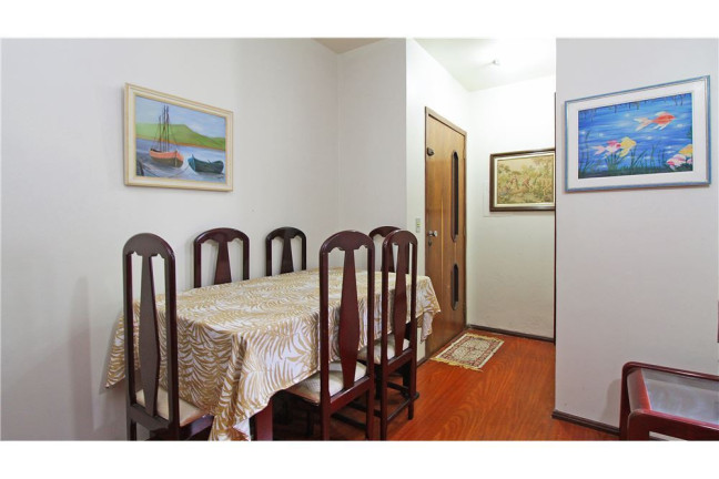 Imagem Imóvel com 1 Quarto à Venda, em Petrópolis - Porto Alegre Imagem Imóvel com 1 Quarto à Venda, em Petrópolis - Porto Alegre