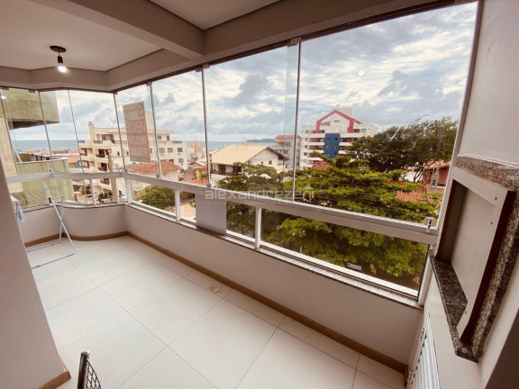 Imagem Cobertura com 4 Quartos à Venda, 200 m² em Bombas - Bombinhas Imagem Cobertura com 4 Quartos à Venda, 200 m² em Bombas - Bombinhas