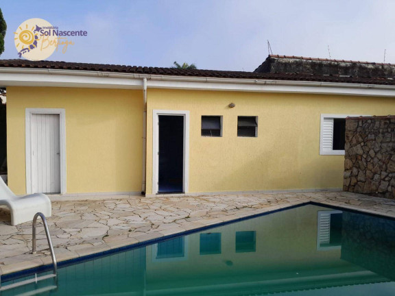 Imagem Casa com 5 Quartos à Venda, 390 m² em Indaiá - Bertioga Imagem Casa com 5 Quartos à Venda, 390 m² em Indaiá - Bertioga