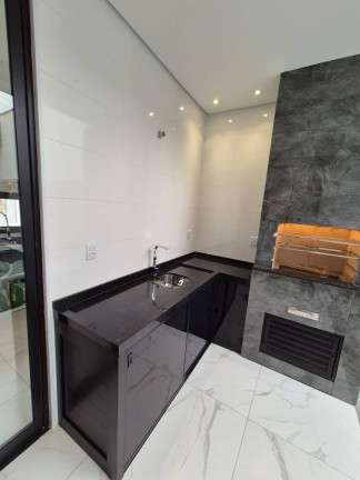 Imagem Casa com 3 Quartos à Venda, em Horto Florestal - Sorocaba Imagem Casa com 3 Quartos à Venda, em Horto Florestal - Sorocaba