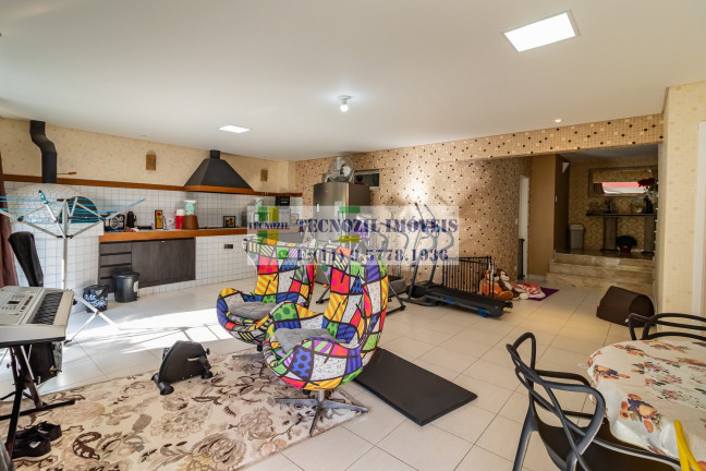 Imagem Casa com 3 Quartos à Venda, 443 m² em Vila Monumento - São Paulo