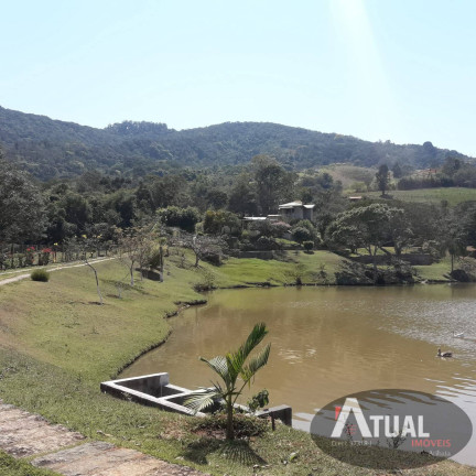 Imagem Chácara com 8 Quartos à Venda, 600 m² em Centro - Piracaia