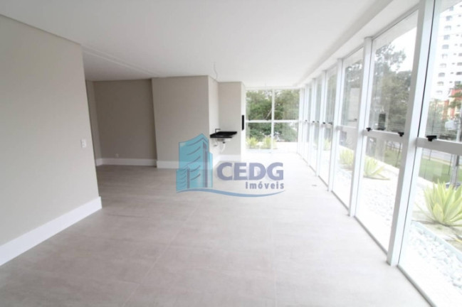 Imagem Apartamento com 3 Quartos à Venda, 176 m² em Cabral - Curitiba Imagem Apartamento com 3 Quartos à Venda, 176 m² em Cabral - Curitiba
