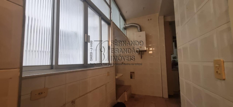 Imagem Imóvel com 3 Quartos à Venda, 118 m² em Copacabana - Rio De Janeiro Imagem Imóvel com 3 Quartos à Venda, 118 m² em Copacabana - Rio De Janeiro