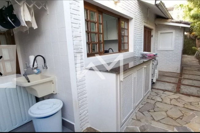 Imagem Casa com 4 Quartos à Venda, 220 m² em Toque-toque Pequeno - São Sebastião Imagem Casa com 4 Quartos à Venda, 220 m² em Toque-toque Pequeno - São Sebastião