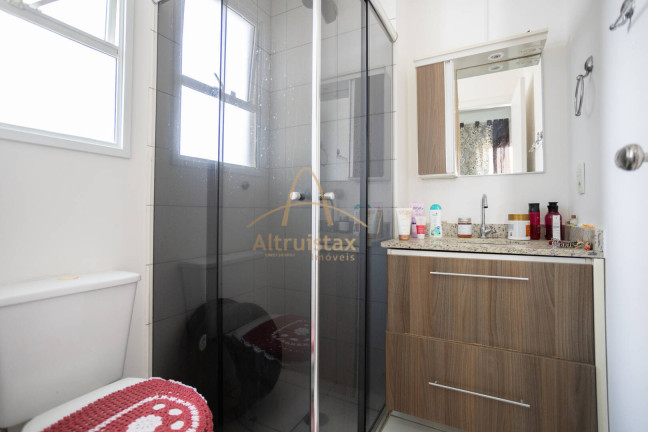 Imagem Apartamento com 3 Quartos à Venda, 65 m² em Umuarama - Osasco