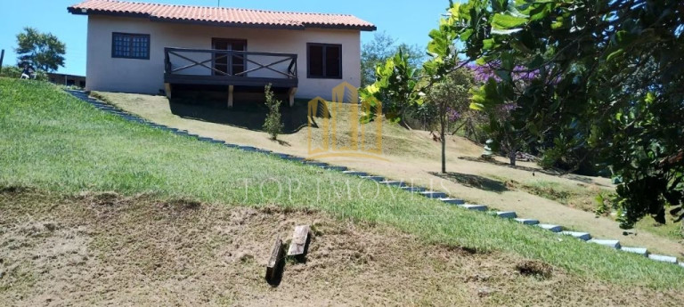 Imagem Chácara com 3 Quartos à Venda, 2.500 m² em Roseirinha - Caçapava Imagem Chácara com 3 Quartos à Venda, 2.500 m² em Roseirinha - Caçapava