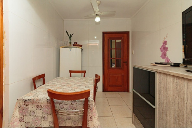 Imagem Imóvel com 4 Quartos à Venda, 75 m² em Passo Da Areia - Porto Alegre Imagem Imóvel com 4 Quartos à Venda, 75 m² em Passo Da Areia - Porto Alegre