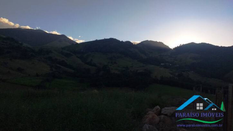 Imagem Terreno à Venda, 300 m² em Centro - Paraisópolis