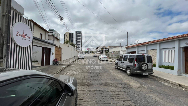 Imagem Casa com 4 Quartos à Venda, 300 m² em Recreio - Vitória Da Conquista Imagem Casa com 4 Quartos à Venda, 300 m² em Recreio - Vitória Da Conquista