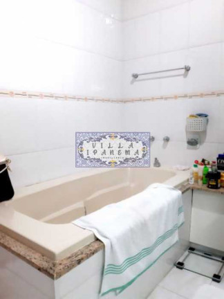Imagem Imóvel com 6 Quartos à Venda, 480 m² em Vila Isabel - Rio De Janeiro Imagem Imóvel com 6 Quartos à Venda, 480 m² em Vila Isabel - Rio De Janeiro