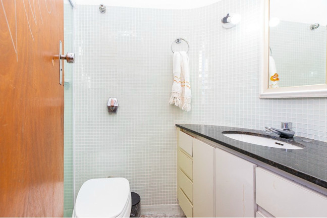 Imagem Casa com 3 Quartos à Venda, 220 m² em Vila Santana - São Paulo Imagem Casa com 3 Quartos à Venda, 220 m² em Vila Santana - São Paulo