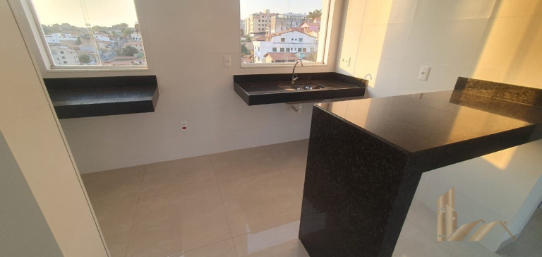 Imagem Imóvel com 3 Quartos à Venda, 80 m² em Santa Mônica - Belo Horizonte Imagem Imóvel com 3 Quartos à Venda, 80 m² em Santa Mônica - Belo Horizonte