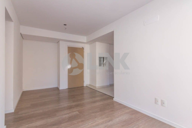 Imagem Apartamento com 3 Quartos à Venda, 75 m² em Petrópolis - Porto Alegre Imagem Apartamento com 3 Quartos à Venda, 75 m² em Petrópolis - Porto Alegre