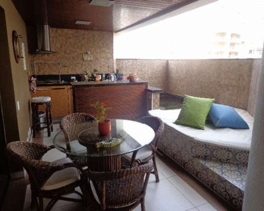 Apartamento com 4 Quartos à Venda, 232 m² em Pitangueiras - Guarujá