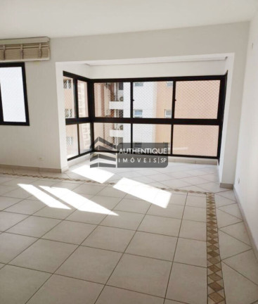 Apartamento com 3 Quartos à Venda, 126 m² em Vila Nova Conceição - São Paulo