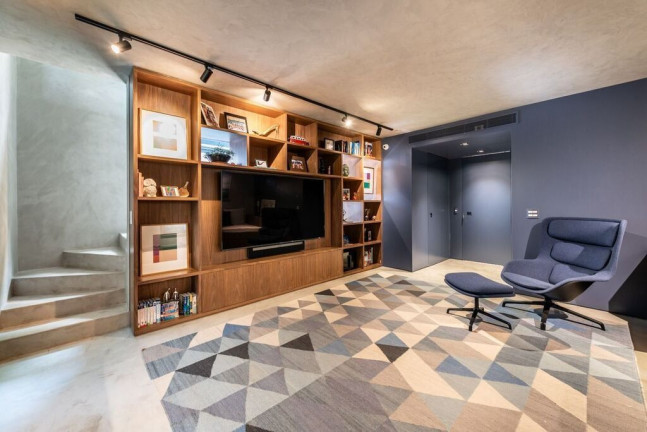 Imagem Casa com 3 Quartos à Venda, 628 m² em Alto De Pinheiros - São Paulo