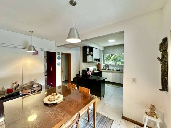 Imagem Casa com 3 Quartos à Venda, em Parque Ideal - Carapicuíba Imagem Casa com 3 Quartos à Venda, em Parque Ideal - Carapicuíba