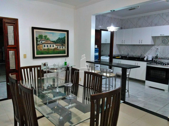 Imagem Casa com 4 Quartos à Venda, 220 m² em Cajazeiras - Fortaleza Imagem Casa com 4 Quartos à Venda, 220 m² em Cajazeiras - Fortaleza