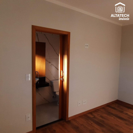 Imagem Imóvel com 1 Quarto à Venda, 60 m² em Jardim Cascatinha - Poços De Caldas Imagem Imóvel com 1 Quarto à Venda, 60 m² em Jardim Cascatinha - Poços De Caldas