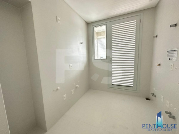 Imagem Apartamento com 5 Quartos à Venda, 230 m² em Centro - Balneário Camboriú Imagem Apartamento com 5 Quartos à Venda, 230 m² em Centro - Balneário Camboriú