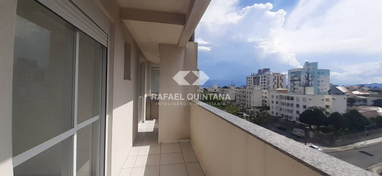 Imagem Apartamento com 3 Quartos à Venda, 97 m² em Capoeiras - Florianópolis