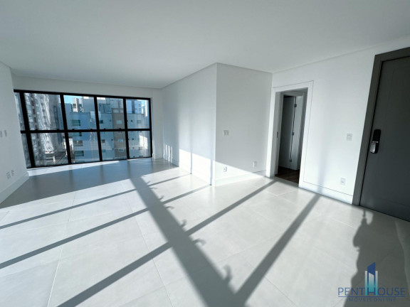 Imagem Apartamento com 4 Quartos à Venda, 154 m² em Centro - Balneário Camboriú Imagem Apartamento com 4 Quartos à Venda, 154 m² em Centro - Balneário Camboriú