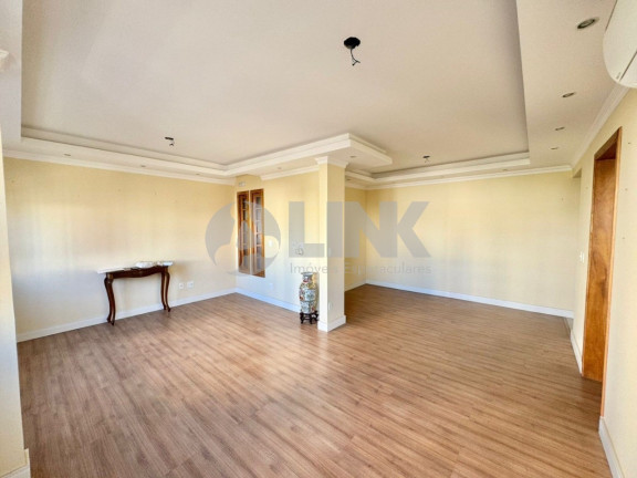 Imagem Apartamento com 2 Quartos à Venda, 70 m² em Menino Deus - Porto Alegre