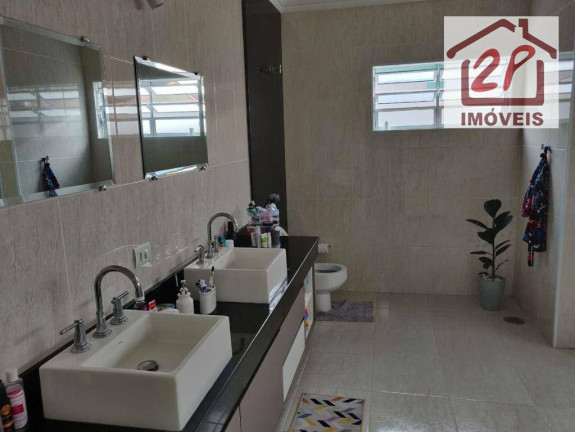 Imagem Casa com 3 Quartos à Venda, 379 m² em Vila Zezé - Jacareí Imagem Casa com 3 Quartos à Venda, 379 m² em Vila Zezé - Jacareí