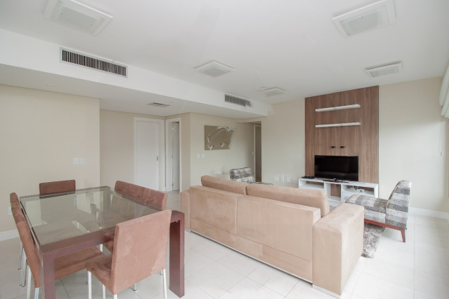Imagem Apartamento com 3 Quartos à Venda, 120 m² em Três Figueiras - Porto Alegre Imagem Apartamento com 3 Quartos à Venda, 120 m² em Três Figueiras - Porto Alegre