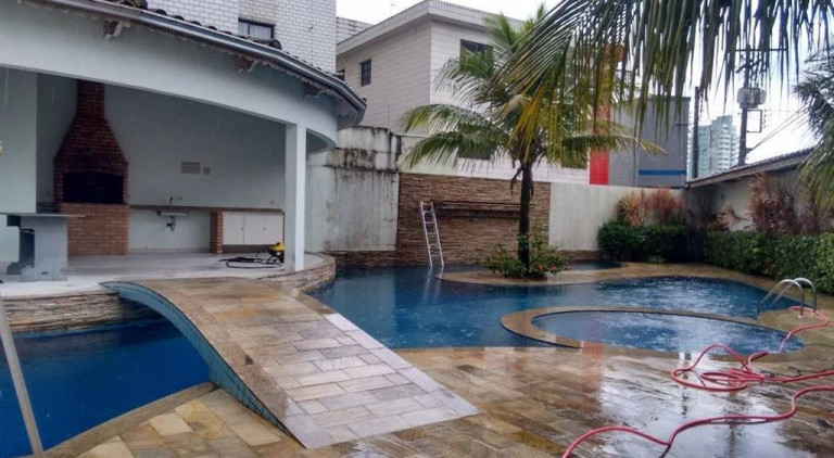 Imagem Casa com 3 Quartos à Venda, 132 m² em Canto Do Forte - Praia Grande Imagem Casa com 3 Quartos à Venda, 132 m² em Canto Do Forte - Praia Grande