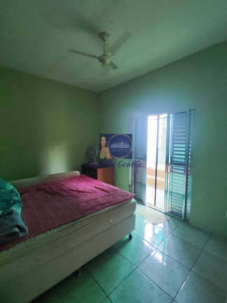 Imagem Casa à Venda, em Pardinho Imagem Casa à Venda, em Pardinho