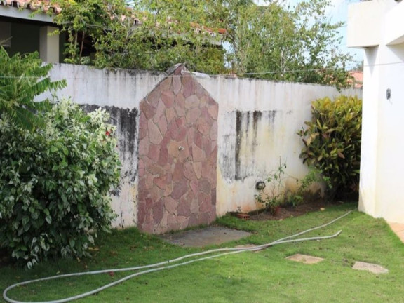 Imagem Casa com 5 Quartos à Venda, 220 m² em Barra Do Jacuípe - Camaçari Imagem Casa com 5 Quartos à Venda, 220 m² em Barra Do Jacuípe - Camaçari