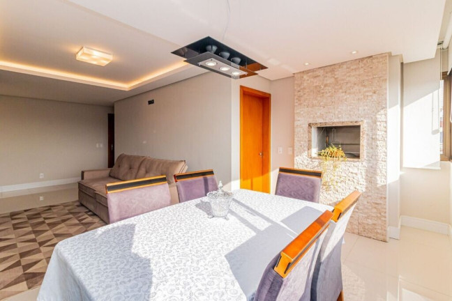 Imagem Apartamento com 2 Quartos à Venda, 75 m² em Petrópolis - Porto Alegre Imagem Apartamento com 2 Quartos à Venda, 75 m² em Petrópolis - Porto Alegre
