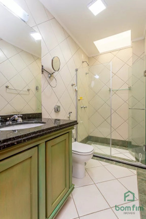 Imagem Casa com 4 Quartos à Venda, 309 m² em Jardim Isabel - Porto Alegre Imagem Casa com 4 Quartos à Venda, 309 m² em Jardim Isabel - Porto Alegre