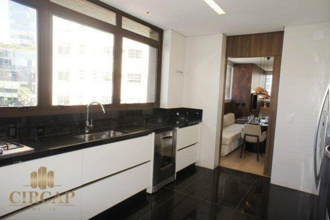 Imagem Apartamento com 3 Quartos à Venda, 322 m² em Itaim Bibi - São Paulo