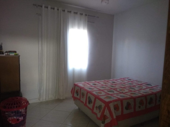 Imagem Casa com 2 Quartos à Venda, 220 m² em Nova Esmeraldas - Esmeraldas Imagem Casa com 2 Quartos à Venda, 220 m² em Nova Esmeraldas - Esmeraldas