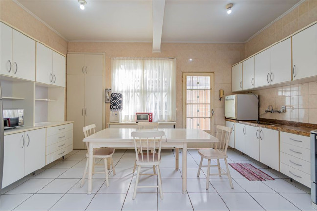 Imagem Casa com 4 Quartos à Venda, 360 m² em Menino Deus - Porto Alegre Imagem Casa com 4 Quartos à Venda, 360 m² em Menino Deus - Porto Alegre