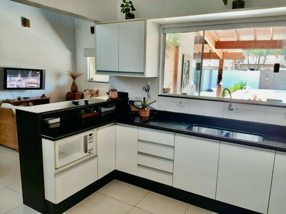 Imagem Casa com 4 Quartos à Venda, 205 m² em Toninhas - Ubatuba