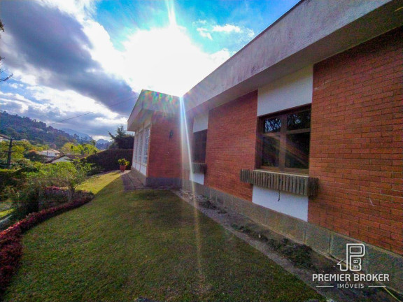 Imagem Casa com 4 Quartos à Venda, 330 m² em Albuquerque - Teresópolis Imagem Casa com 4 Quartos à Venda, 330 m² em Albuquerque - Teresópolis