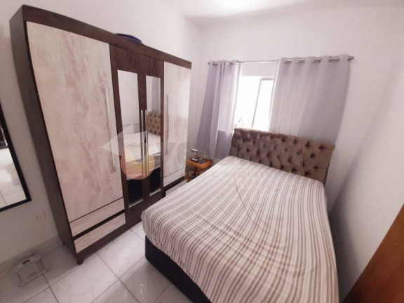 Imagem Casa de Condomínio com 1 Quarto à Venda, 42 m²