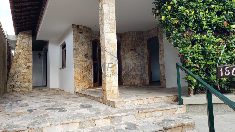 Imagem Casa com 5 Quartos à Venda, 770 m² em Centro - Pirassununga Imagem Casa com 5 Quartos à Venda, 770 m² em Centro - Pirassununga