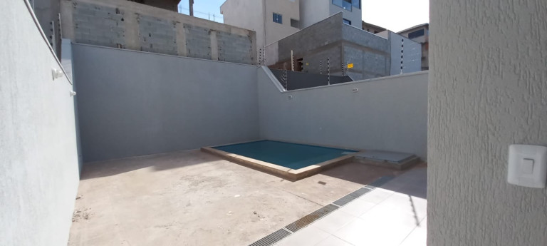 Imagem Sobrado com 3 Quartos à Venda, 100 m² em Portais (polvilho) - Cajamar Imagem Sobrado com 3 Quartos à Venda, 100 m² em Portais (polvilho) - Cajamar